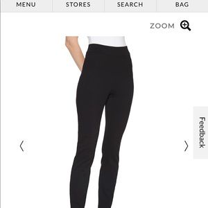 White House black market skinny pant in navy.